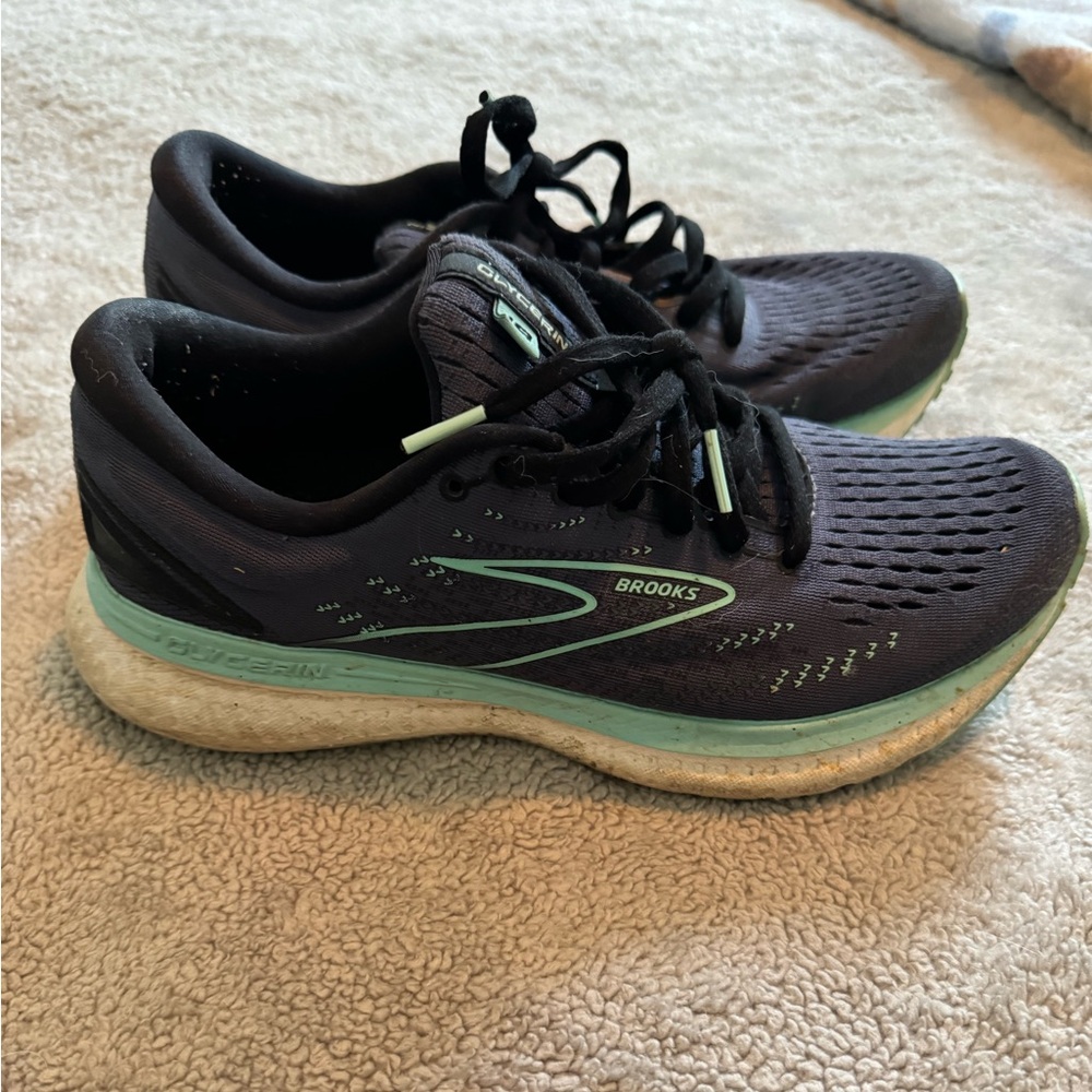 Women's Brooks Glycerin 19
